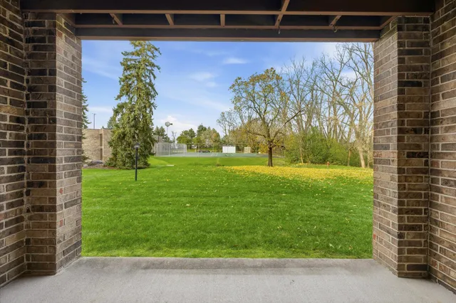 $115,000 | 2230 Midland Grove Road, Unit 108, Roseville, MN 55113