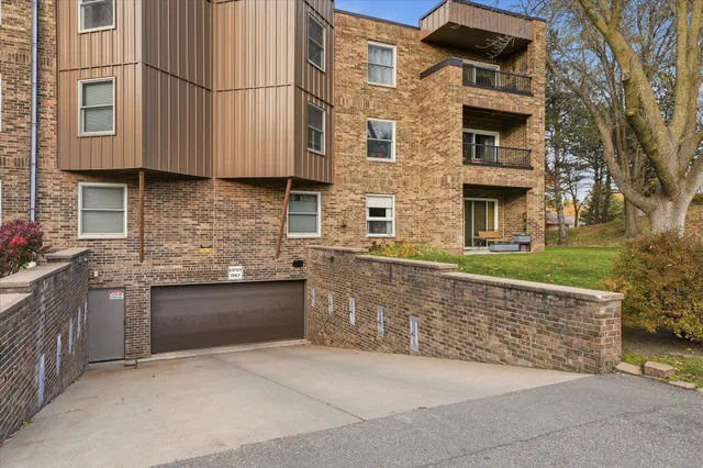 $115,000 | 2230 Midland Grove Road, Unit 108, Roseville, MN 55113