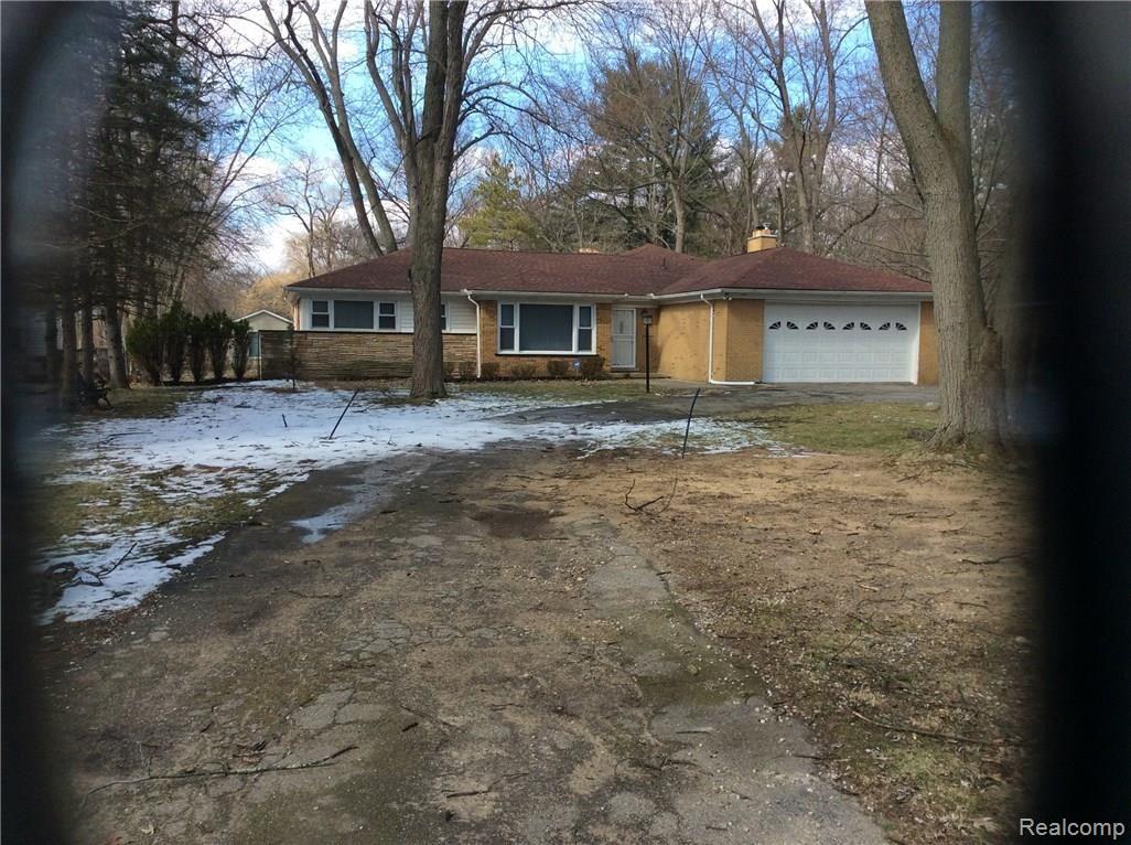 25281 Code Road Southfield, MI 48033 - Photo 6 of 53 IMG_0149.JPG