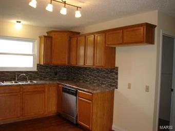 899 New Smizer Mill Road Fenton, MO 63026 - Photo 7 of 28 Gallery Image 7