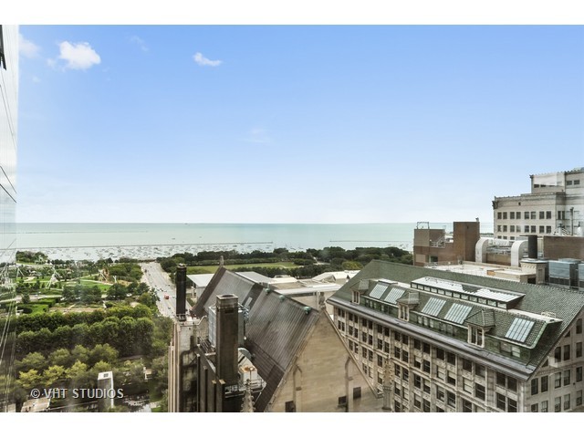60 East Monroe Street, Unit 2204 Chicago, IL 60603 - Photo 13 of 14