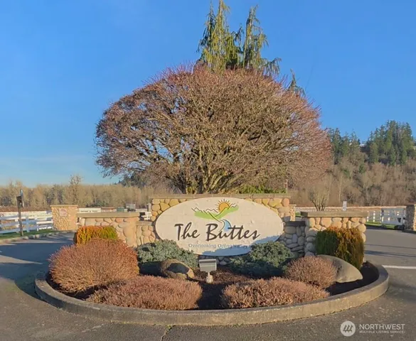 $525,000 | 20702 190th Avenue East, Orting, WA 98360