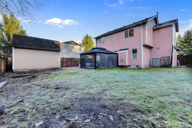 $525,000 | 20702 190th Avenue East, Orting, WA 98360