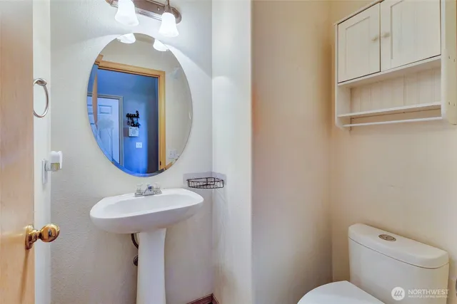 $525,000 | 20702 190th Avenue East, Orting, WA 98360