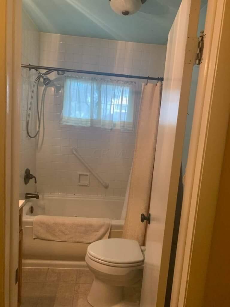 4400 Etna Road Columbus, OH 43213 - Photo 8 of 12 89B68E02-0319-44E5-B4AF-ADE479222BE6