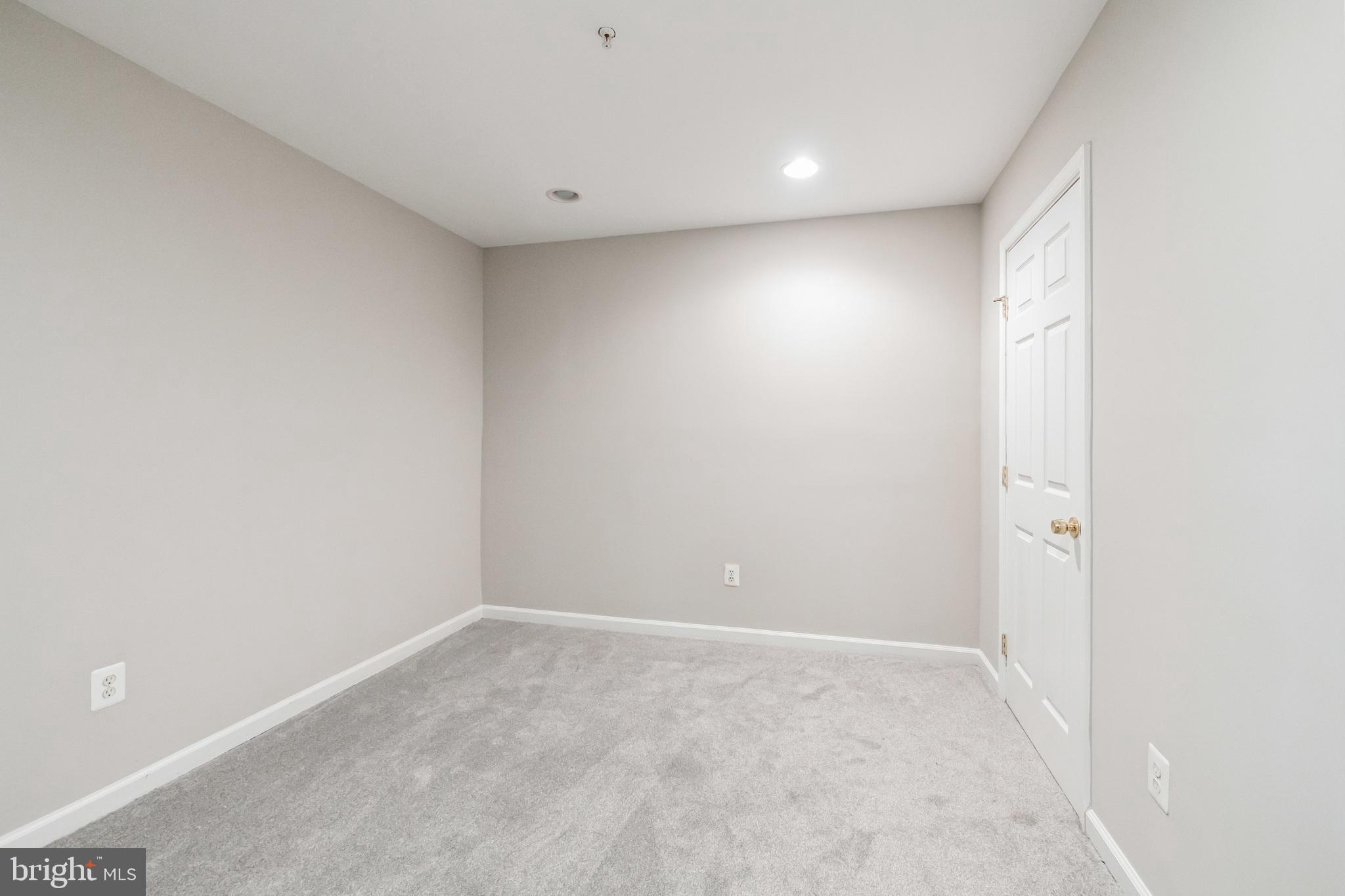 13602 England Court Laurel, MD 20708 - Photo 26 of 29 Gallery Image 26