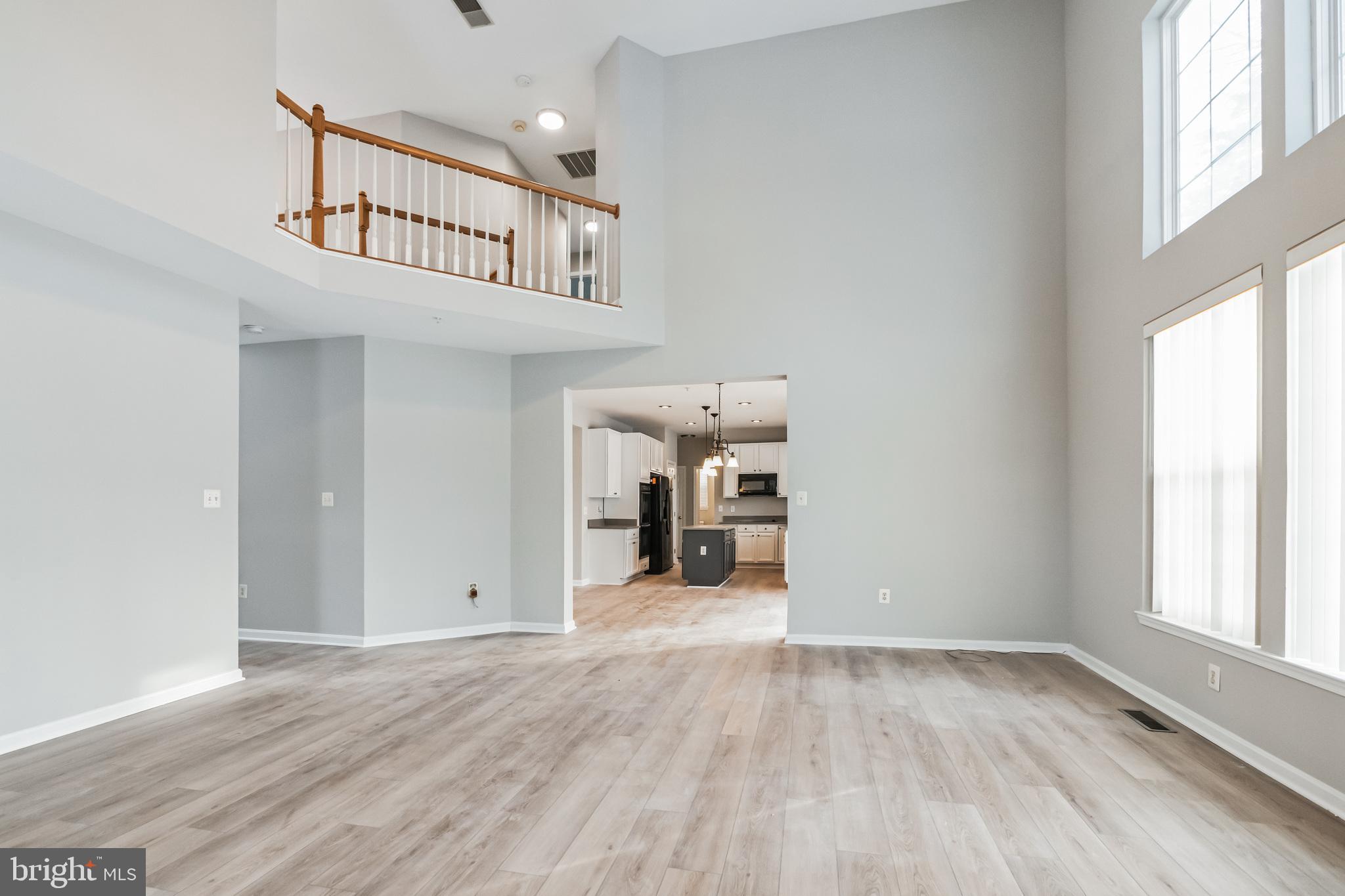13602 England Court Laurel, MD 20708 - Photo 4 of 29 Gallery Image 4