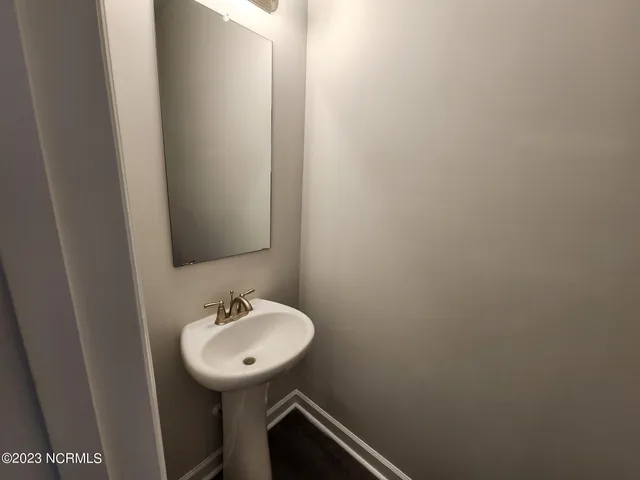 $1,700 | 205 Shallowbag Bay Lane, Jacksonville, NC 28546