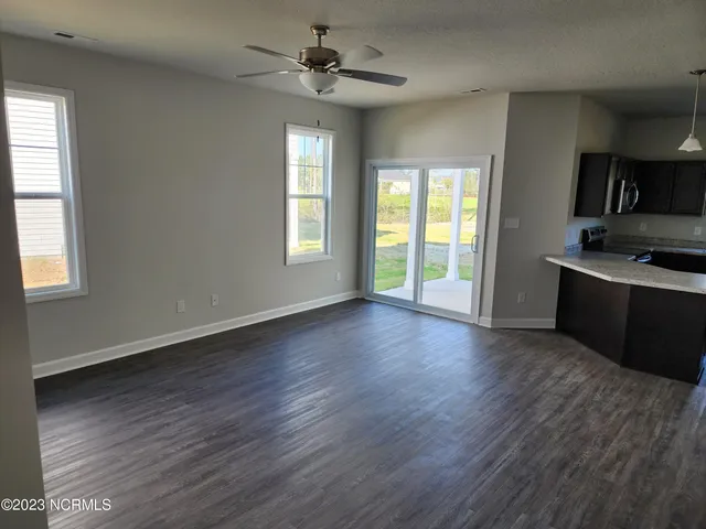 $1,700 | 205 Shallowbag Bay Lane, Jacksonville, NC 28546