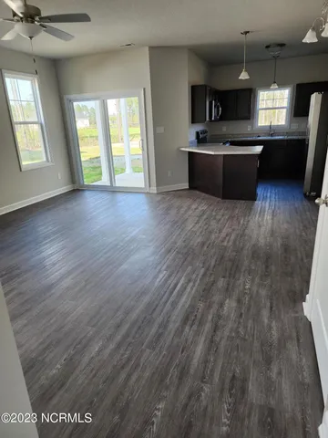 $1,700 | 205 Shallowbag Bay Lane, Jacksonville, NC 28546