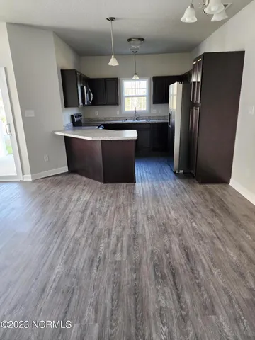 $1,700 | 205 Shallowbag Bay Lane, Jacksonville, NC 28546