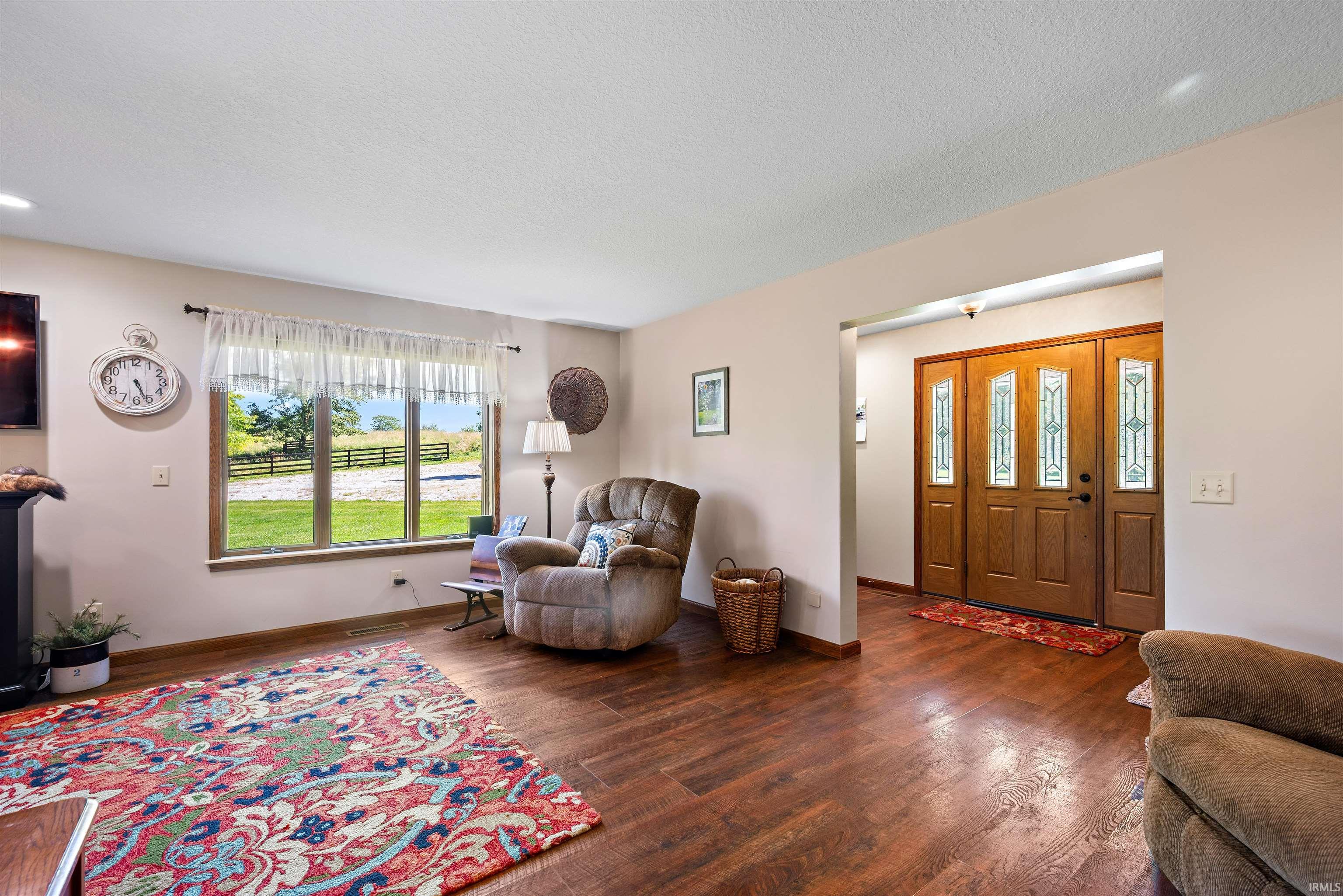 1505 North Etna Road Huntington, IN 46750 - Photo 11 of 50 Gallery Image 11