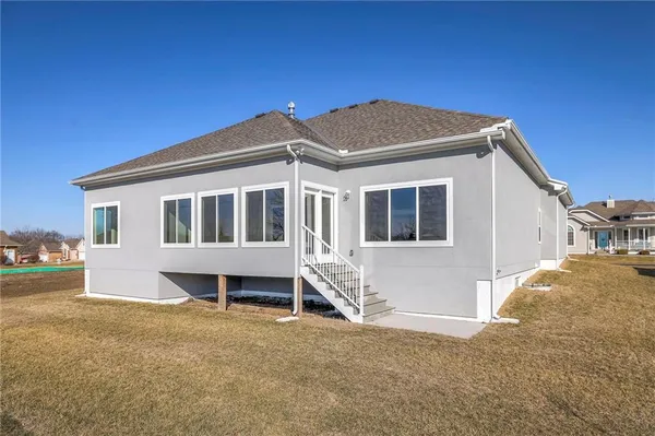 $479,900 | 11407 Trevor Drive, Peculiar, MO 64078