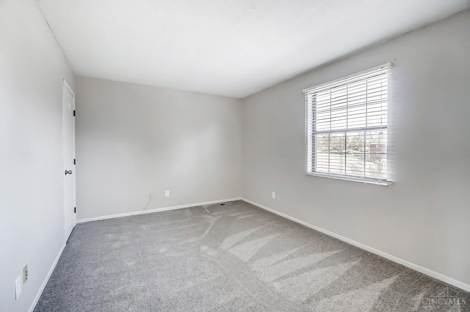 5563 Old Blue Rock Road Cincinnati, OH 45247 - Photo 26 of 48