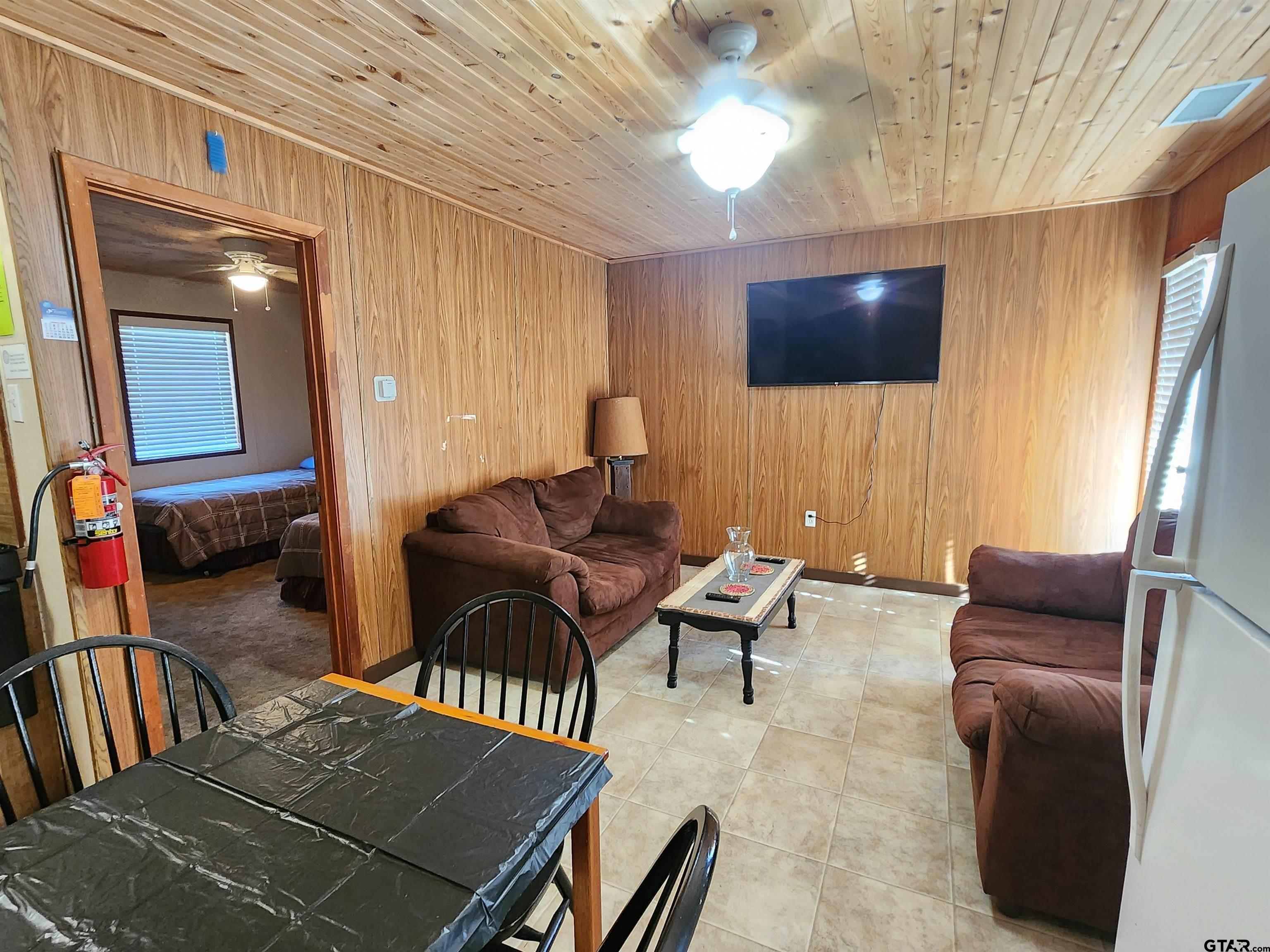 845 B Cr Yantis, TX 75497 - Photo 5 of 10