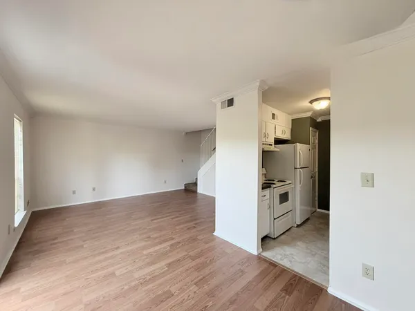 $99,000 | 900 Mountain Creek Road, Unit 93, Chattanooga, TN 37405