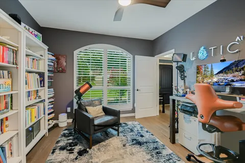 $1,250,000 | 10613 Pointe View Drive, Austin, TX 78738
