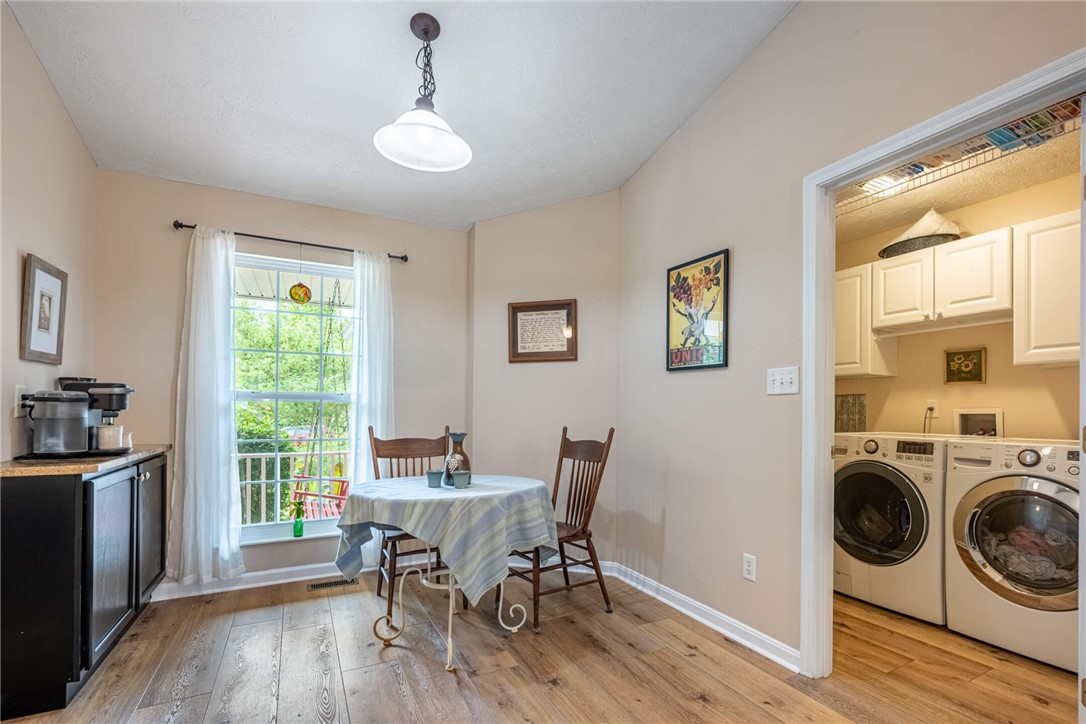 155 Keevers Point Springboro, OH 45066 - Photo 12 of 59