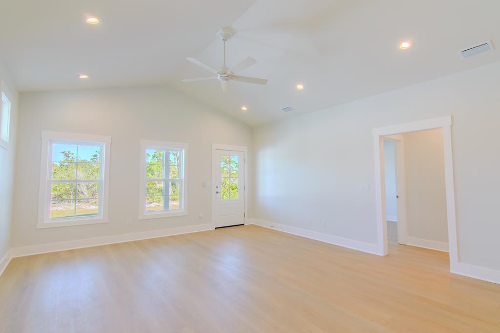 274 Ridgecrest Parkway Eastpoint, FL 32328 - Photo 6 of 12 Gallery Image 6