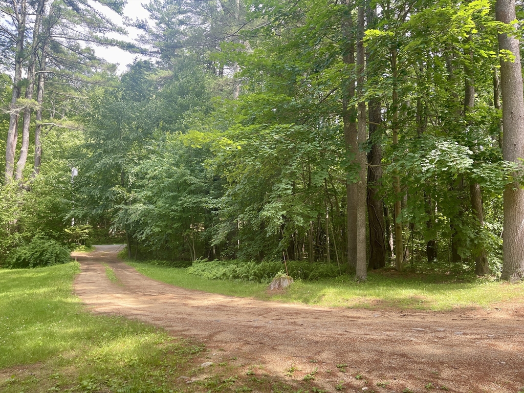 392 Mashapaug Road Holland, MA 01521 - Photo 30 of 35