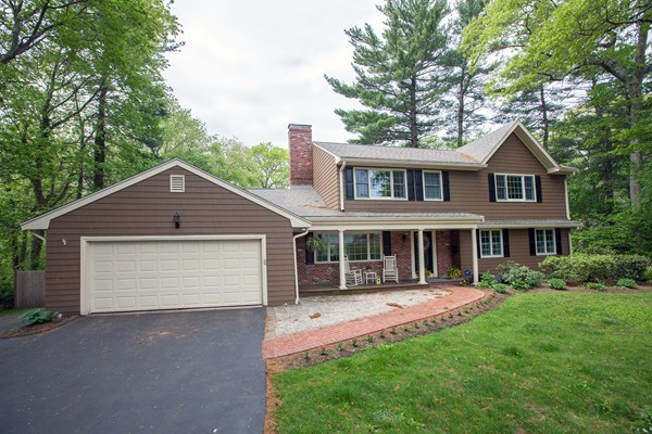 18 Volunteer Road Hingham, MA 02043 - Photo 1 of 28 Gallery Image 1