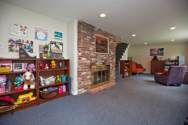 18 Volunteer Road Hingham, MA 02043 - Photo 24 of 28 Gallery Image 24