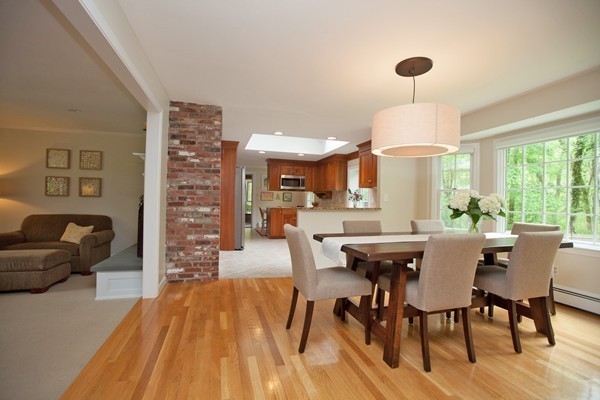 18 Volunteer Road Hingham, MA 02043 - Photo 5 of 28 Gallery Image 5
