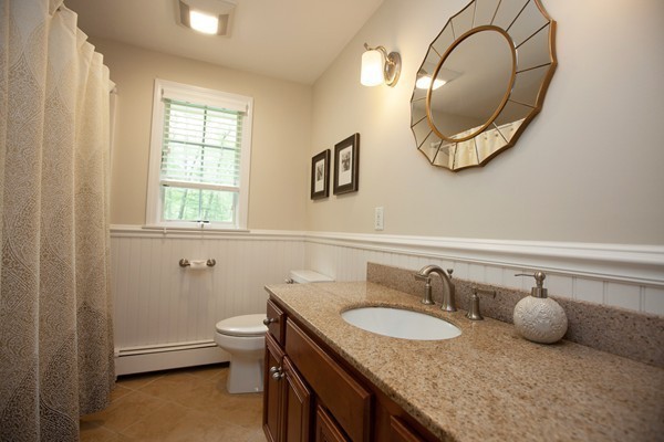 18 Volunteer Road Hingham, MA 02043 - Photo 10 of 28 Gallery Image 10