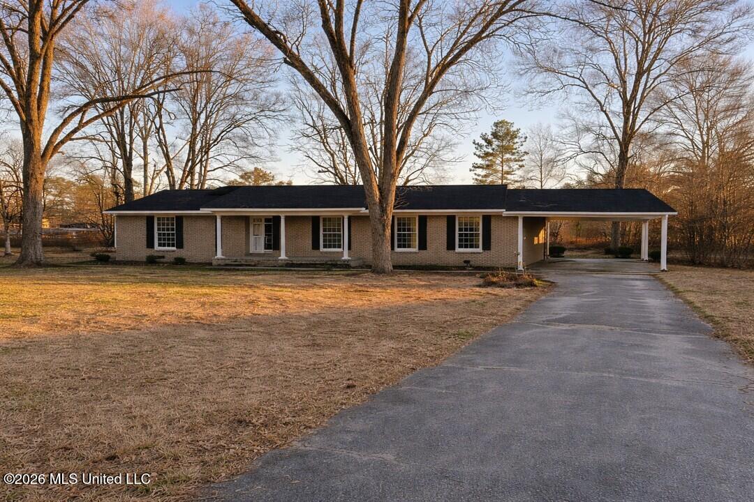 239 West College Street Hickory, MS 39332 - Photo 1 of 10 Front View