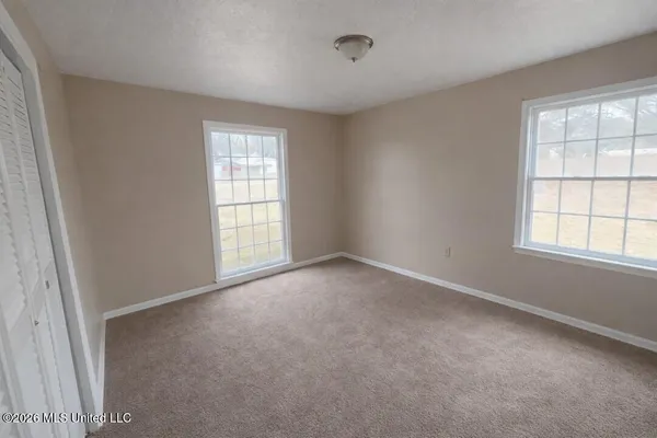 $159,900 | 239 West College Street, Hickory, MS 39332