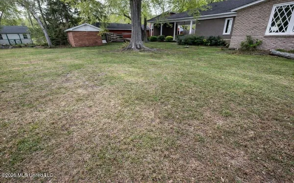 $159,900 | 239 West College Street, Hickory, MS 39332