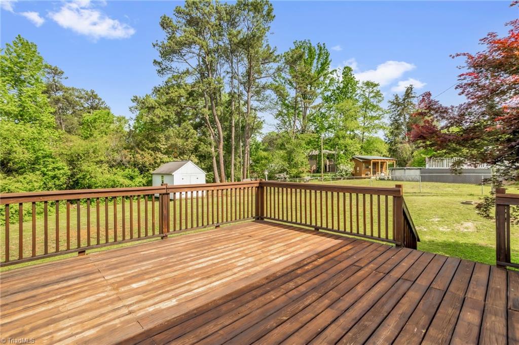 373 Boaze Road Lexington, NC 27295 - Photo 27 of 33 Gallery Image 27