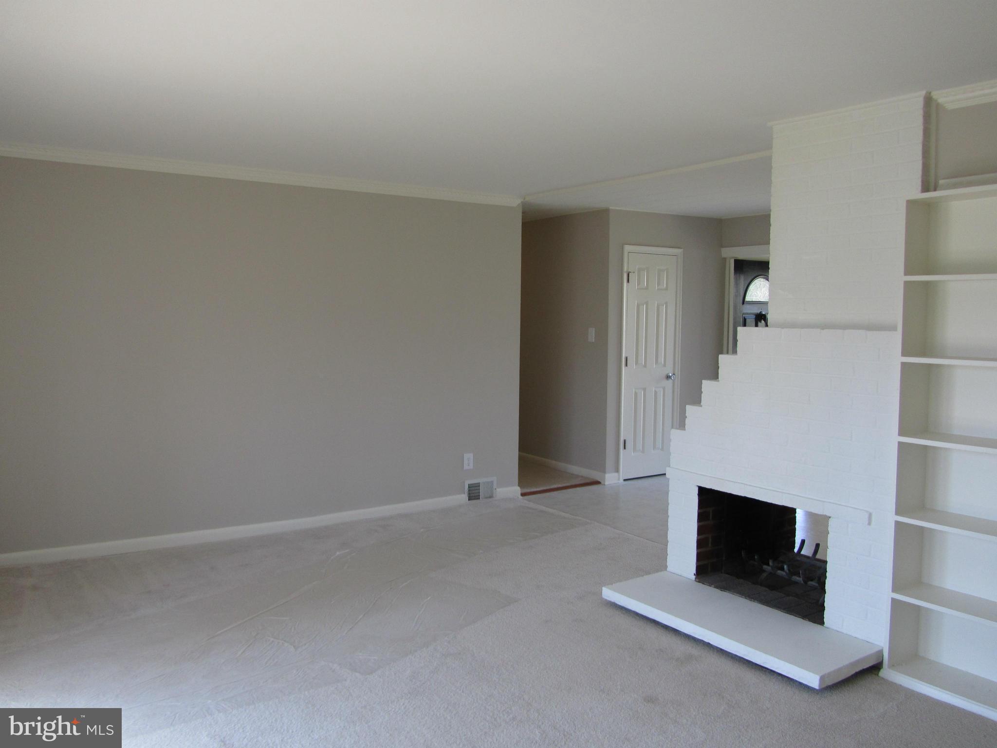 7402 Exmore Street Springfield, VA 22150 - Photo 13 of 29 Living Room