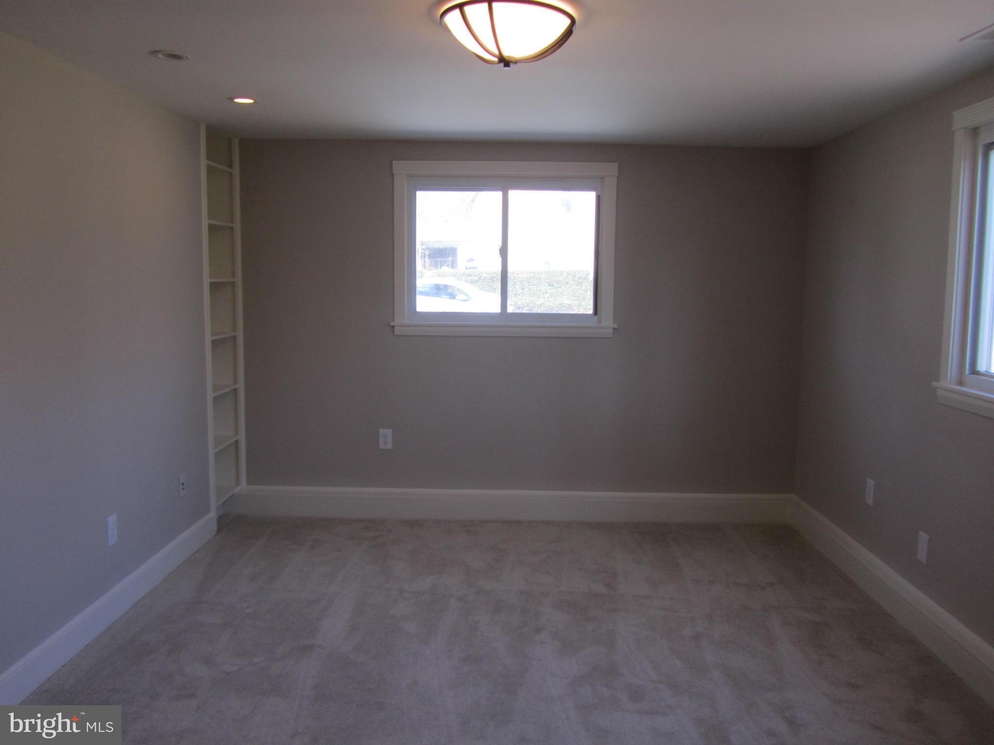 7402 Exmore Street Springfield, VA 22150 - Photo 19 of 29 Family Room