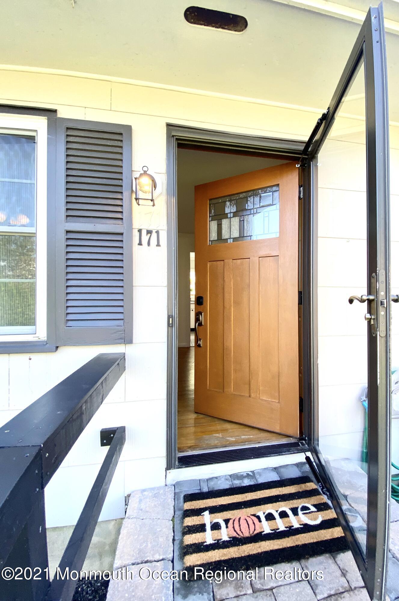 171 Pinewood Road Toms River, NJ 08753 - Photo 3 of 44 a view of an entryway door