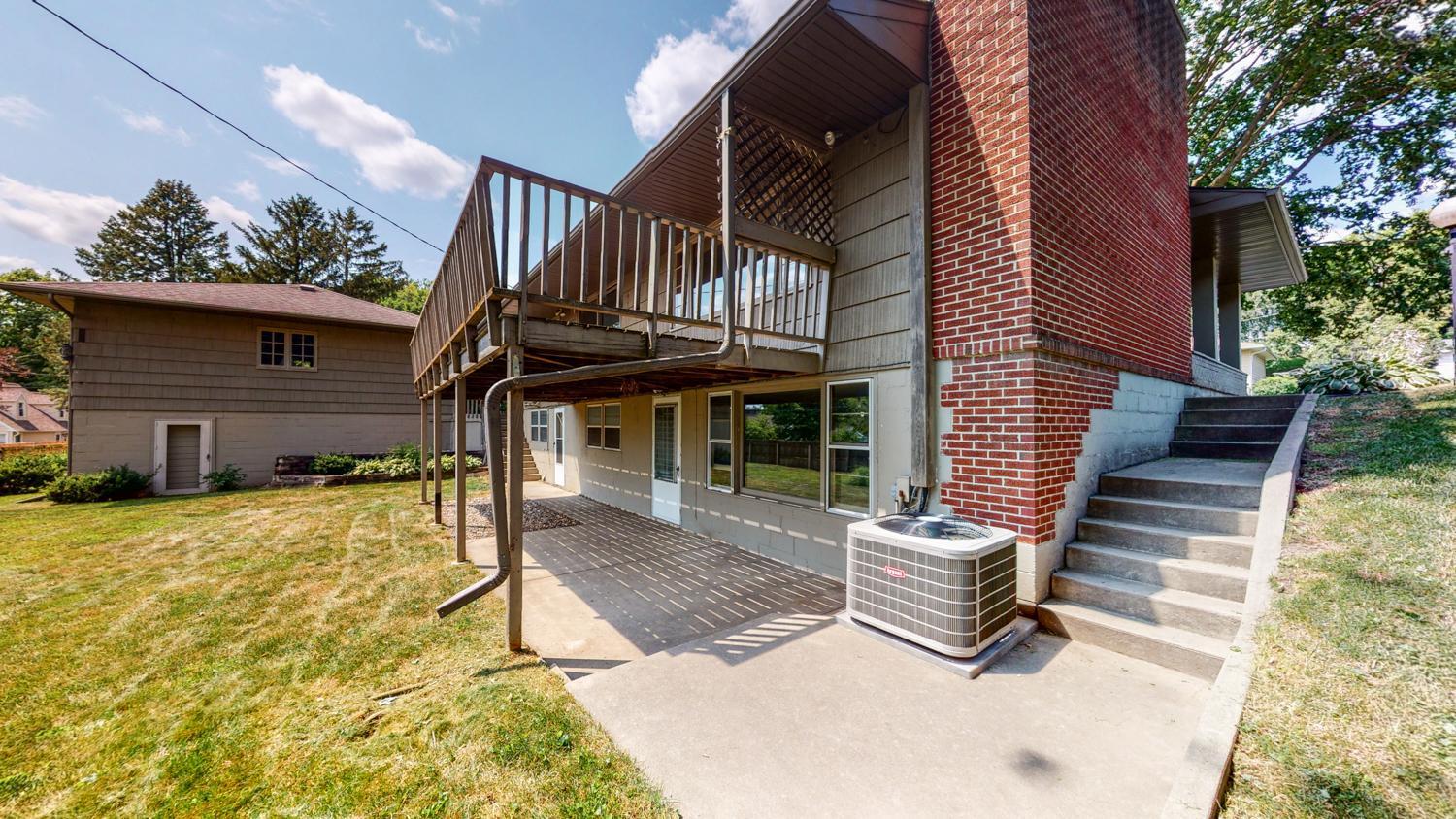 514 16th Street Northwest Rochester, MN 55901 - Photo 22 of 39