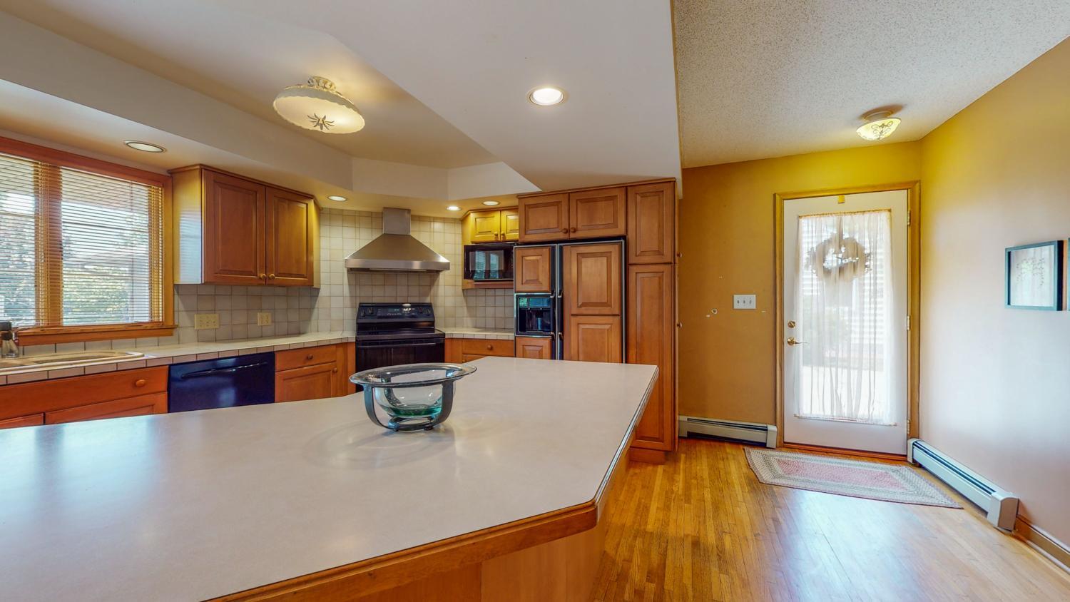 514 16th Street Northwest Rochester, MN 55901 - Photo 10 of 39