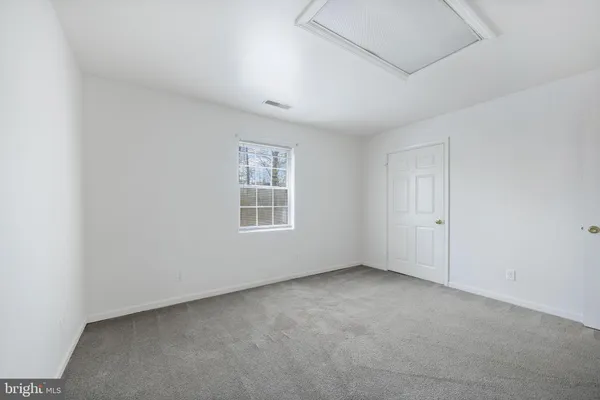 $1,650 | 208 Telegraph Road, Stafford, VA 22554
