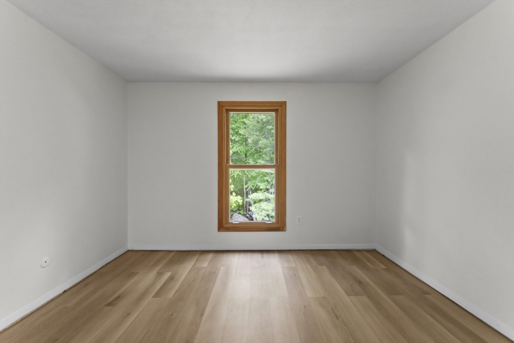 7 Shadowbrook Lane, Unit 34 Milford, MA 01757 - Photo 10 of 19