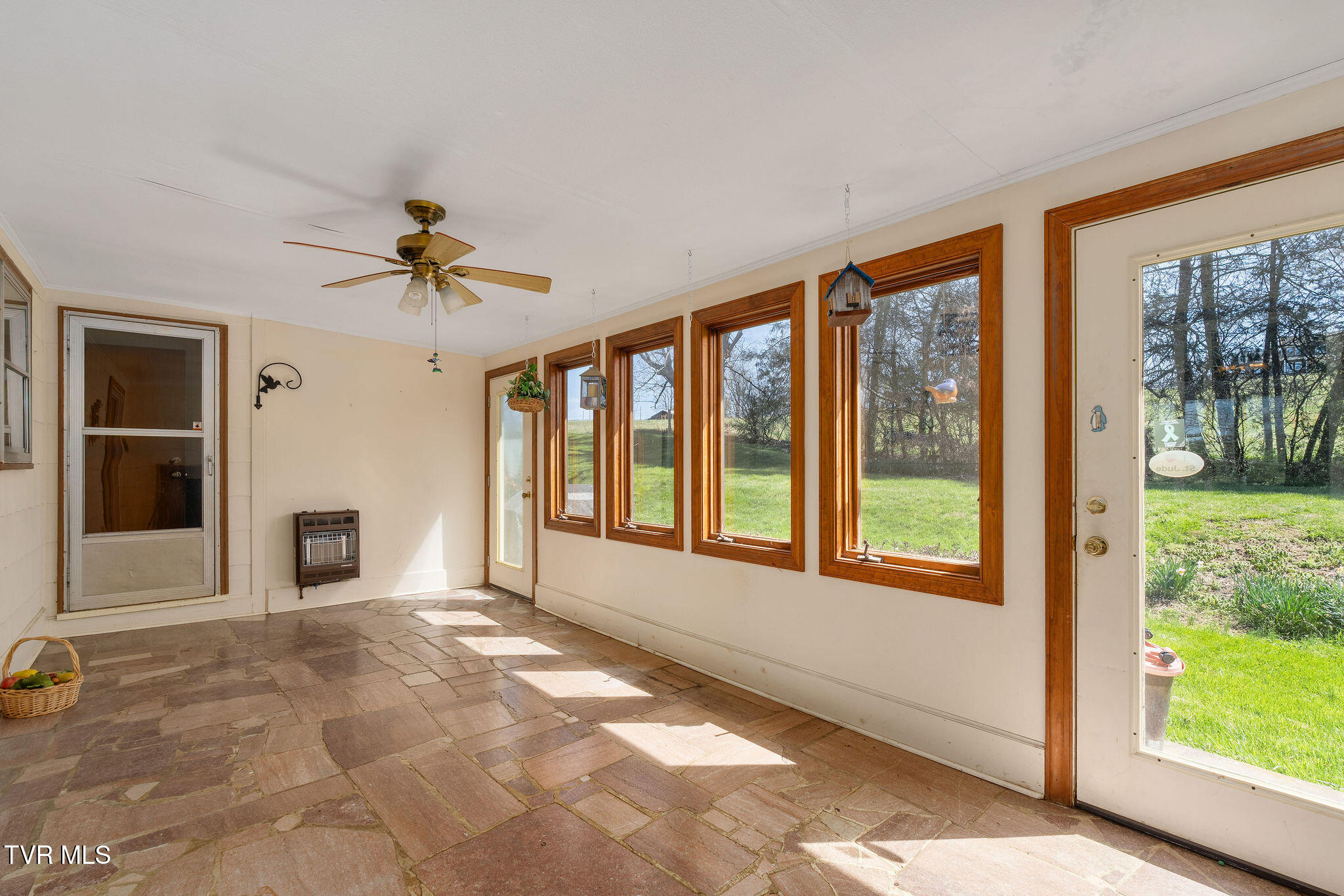 431 Bowmantown Road Telford, TN 37690 - Photo 32 of 54 DSC08645