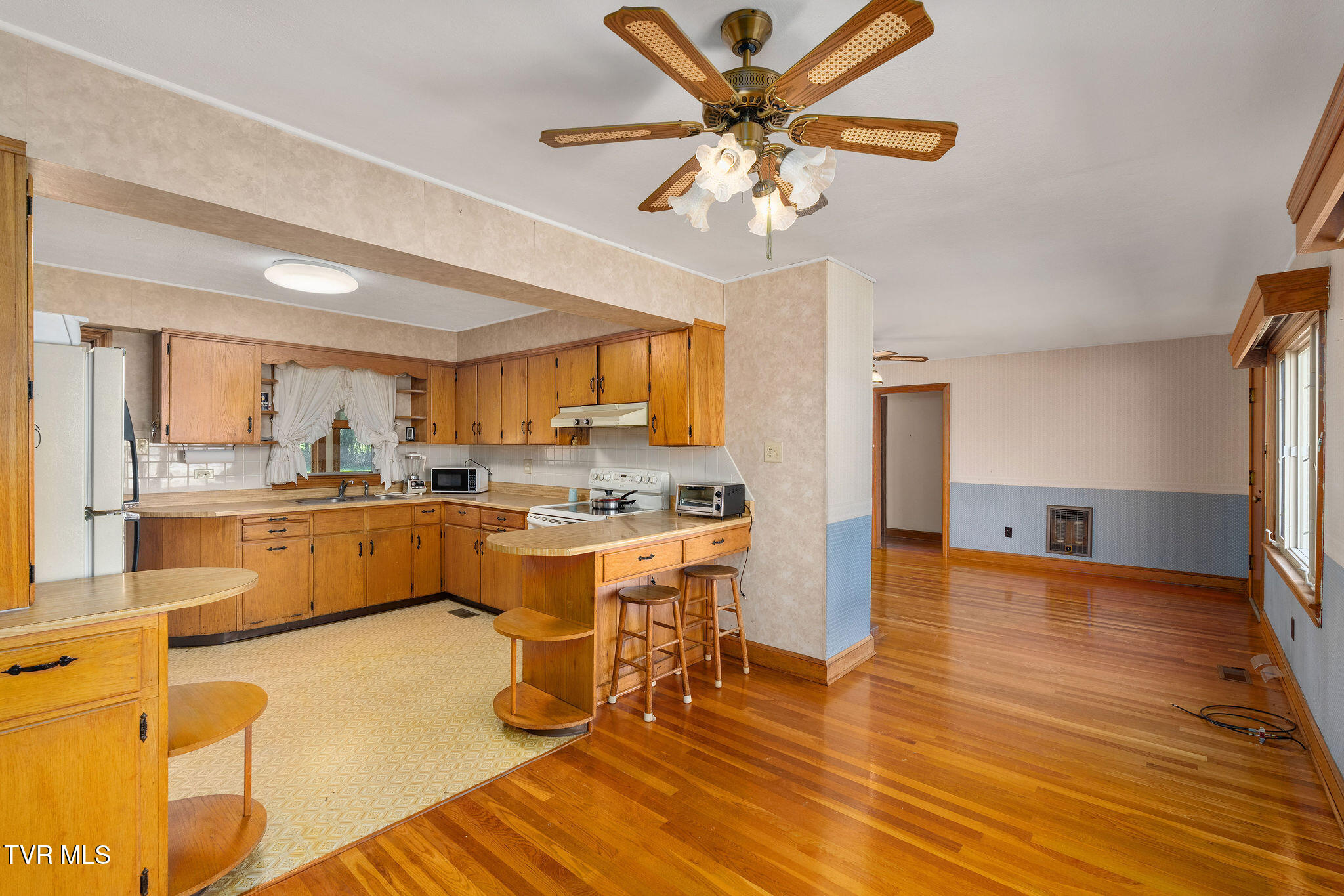 431 Bowmantown Road Telford, TN 37690 - Photo 42 of 54 DSC08705