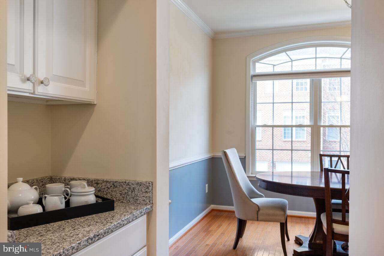 47799 Scotsborough Square Sterling, VA 20165 - Photo 13 of 53 a living room with furniture and wooden floor