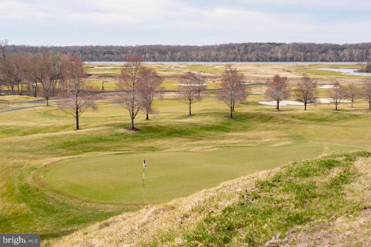 47799 Scotsborough Square Sterling, VA 20165 - Photo 50 of 53 a view of a swimming pool and an ocean