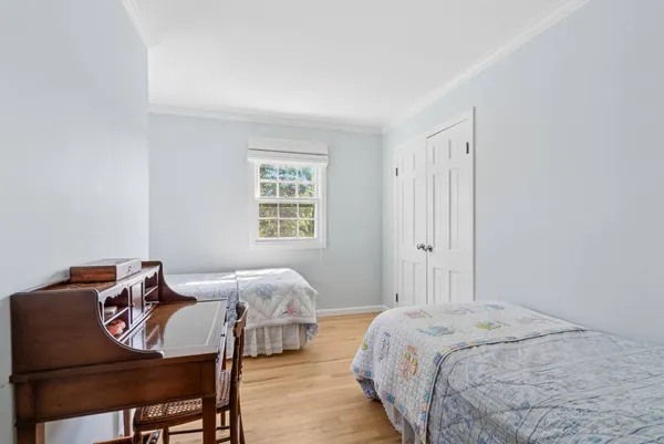 $42,000 | 77 Heady Creek Lane, Southampton, NY 11968