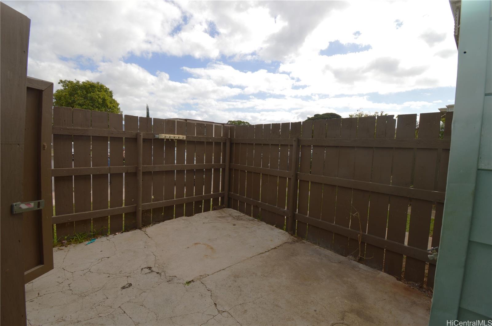 87-21317 Helelua Place, Unit 7 Waianae, HI 96792 - Photo 5 of 21 a view of a terrace