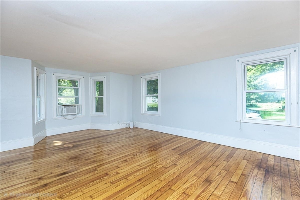 946 Bay Road, Unit 2 Hamilton, MA 01982 - Photo 14 of 24 Gallery Image 14