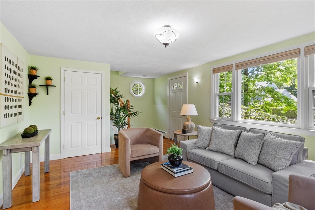 155 Reed Street Lexington, MA 02421 - Photo 6 of 37