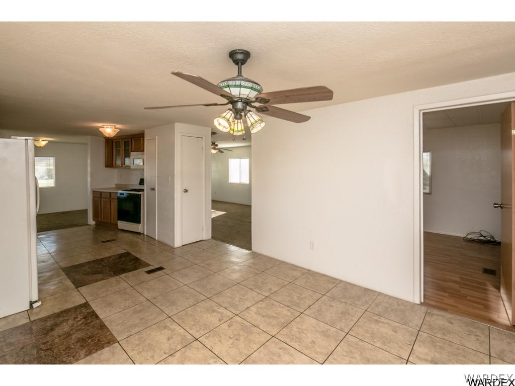 3584 Magma Road Golden Valley, AZ 86413 - Photo 9 of 27