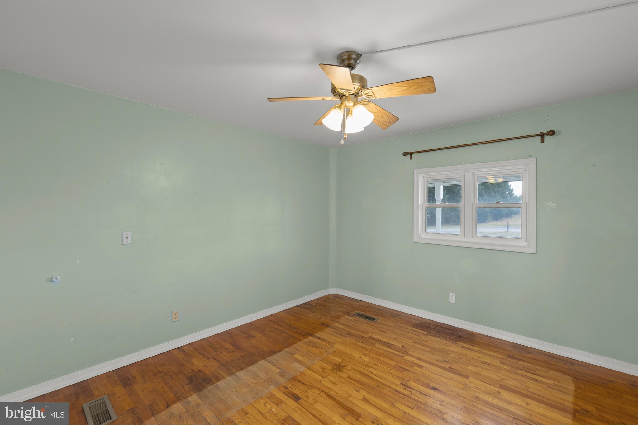 384 Perry Road Winchester, VA 22602 - Photo 28 of 57