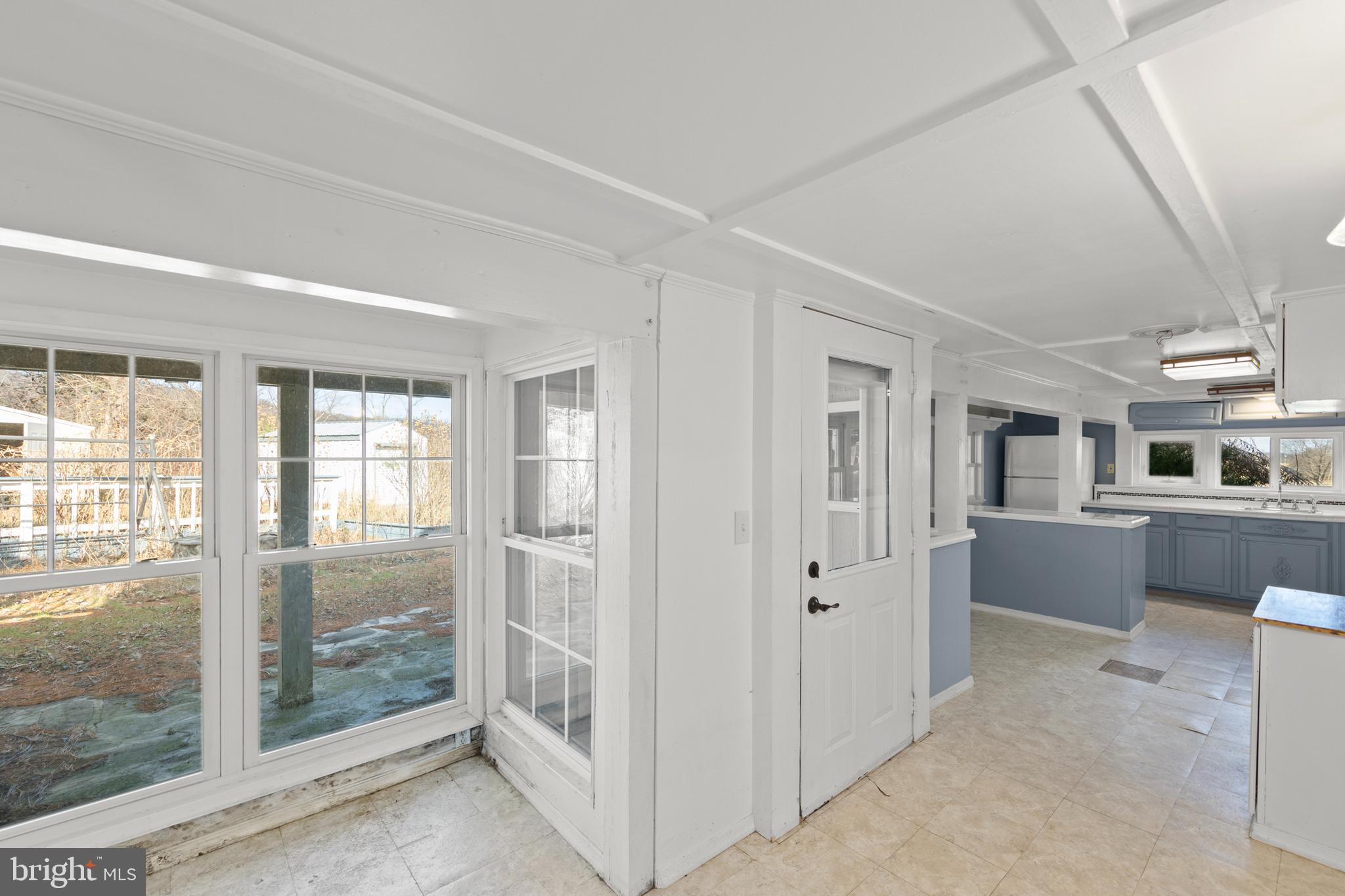 384 Perry Road Winchester, VA 22602 - Photo 36 of 57